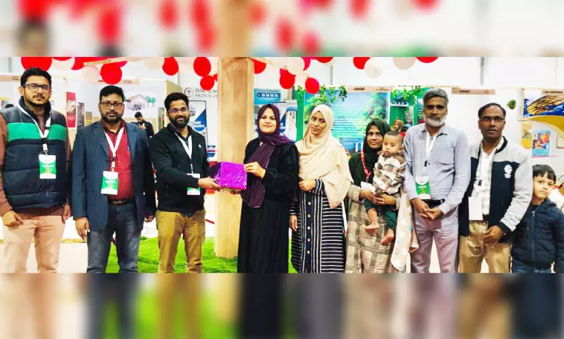 വാ​ട്സ്ആ​പ് സ്റ്റാ​റ്റ​സ് മ​ത്സ​ര​വി​ജ​യി​ക​ളെ പ്ര​ഖ്യാ​പി​ച്ചു