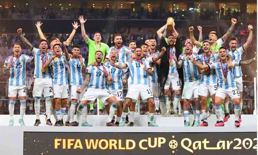 തരംഗമായി മെസ്സിയും അർജന്റീനയും; ഇൻസ്റ്റഗ്രാമിൽ റെക്കോഡ് ലൈക്ക് ലഭിച്ച ഫോട്ടോകൾ കാണാം... തരംഗമായി മെസ്സിയും അർജന്റീനയും; ഇൻസ്റ്റഗ്രാമിൽ റെക്കോഡ് ലൈക്ക് ലഭിച്ച ഫോട്ടോകൾ കാണാം...