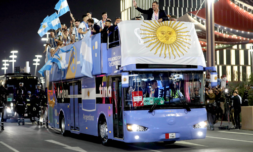 അലയാന്ദ്രോമാരുടെ ആനന്ദക്കണ്ണീർ...