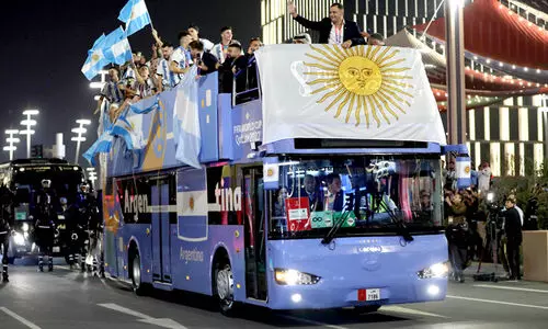 അലയാന്ദ്രോമാരുടെ ആനന്ദക്കണ്ണീർ...