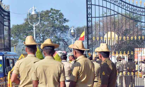 ശീതകാല സമ്മേളനം ബെളഗാവിയിൽ; അതിർത്തിയിൽ പ്രതിഷേധം