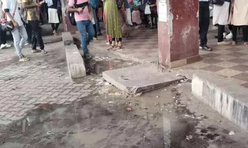 സെപ്റ്റിക് ടാങ്ക് പൊട്ടിയൊഴുകുന്നു