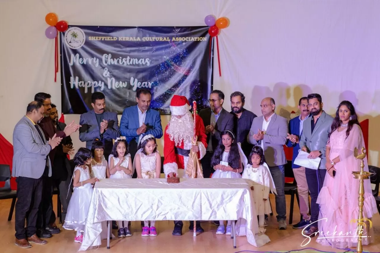 ‘നക്ഷത്ര രാവ്’ ക്രിസ്മസ് ആഘോഷം ‘നക്ഷത്ര രാവ്’ ക്രിസ്മസ് ആഘോഷം