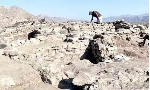 ദാഹിറയിൽ പുരാതന നഗരാവശിഷ്ടങ്ങൾ കണ്ടെത്തി