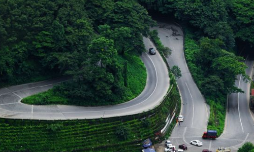 താമരശ്ശേരി ചുരത്തിൽ ഗതാഗത നിയന്ത്രണം; ക്രമീകരണം ഇങ്ങനെ...