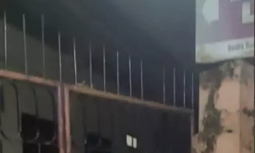 എരുമയുടെ പരാക്രമം; 16കാരന്റെ തോളിൽ കമ്പി തുളച്ചുകയറി