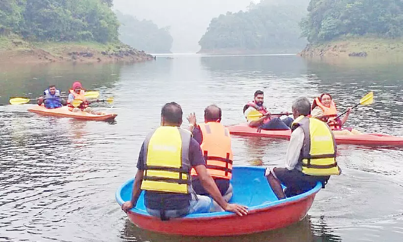 കക്കയം ഹൈഡൽ ടൂറിസം പദ്ധതിയിൽ പുതിയ ജലസവാരികൾക്ക് തുടക്കമായി കക്കയം ഹൈഡൽ ടൂറിസം പദ്ധതിയിൽ പുതിയ ജലസവാരികൾക്ക് തുടക്കമായി
