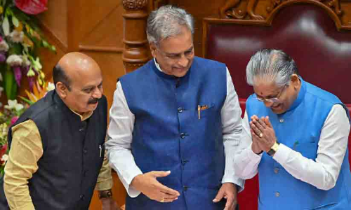 കളം മാറി; ബസവരാജ് ഹൊരട്ടി വീണ്ടും കർണാടക നിയമനിർമാണ കൗൺസിൽ ചെയർമാൻ