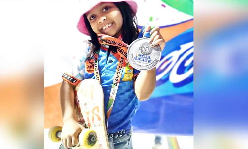 ബം​ഗ​ളൂ​രു​വി​ലും താ​ര​മാ​യി സാ​റ​യു​ടെ സ്​​​കേ​റ്റി​ങ്​