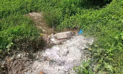 കൊല്ലമ്പുഴയിൽ പൊതുസ്ഥലത്ത് വീണ്ടും കക്കൂസ് മാലിന്യം തള്ളി