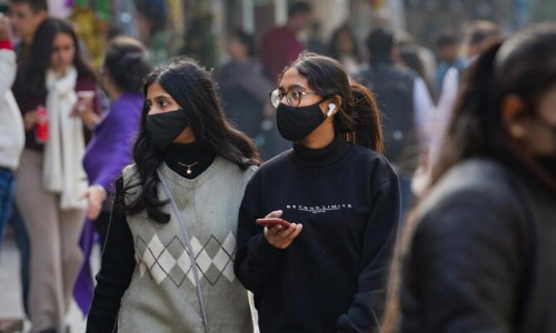 കർണാടകയിൽ അടച്ചിട്ട സ്ഥലങ്ങളിൽ മാസ്ക് നിർബന്ധമാക്കി