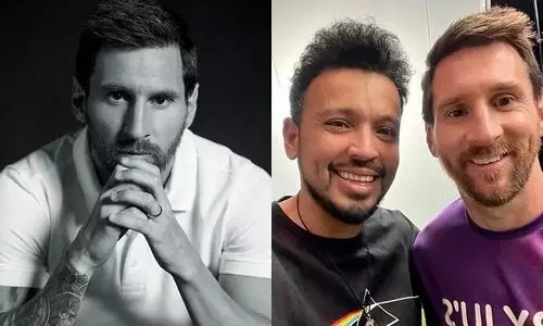 ‘വാട്സ്ആപ്പിലൂടെ വന്ന ഭാഗ്യം’; ആരാധകനായ ഇന്ത്യൻ ഫോട്ടോഗ്രാഫറിന് വേണ്ടി പോസ് ചെയ്ത് മെസ്സി, ചിത്രങ്ങൾ വൈറൽ