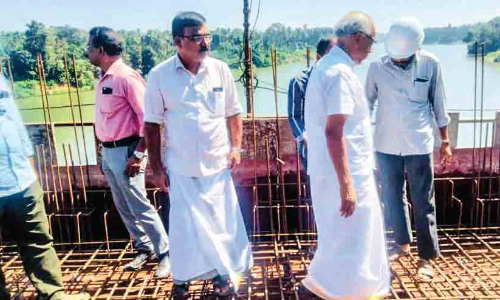 കൂളിമാട് കടവ് പാലം: അവസാന സ്ലാബ് കോൺക്രീറ്റിങ് പൂർത്തിയായി