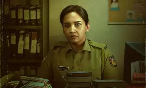 ലെന കേന്ദ്ര കഥാപാത്രമാകുന്ന ‘വനിത’ ഫസ്റ്റ് ലുക്ക് പോസ്റ്റർ എത്തി