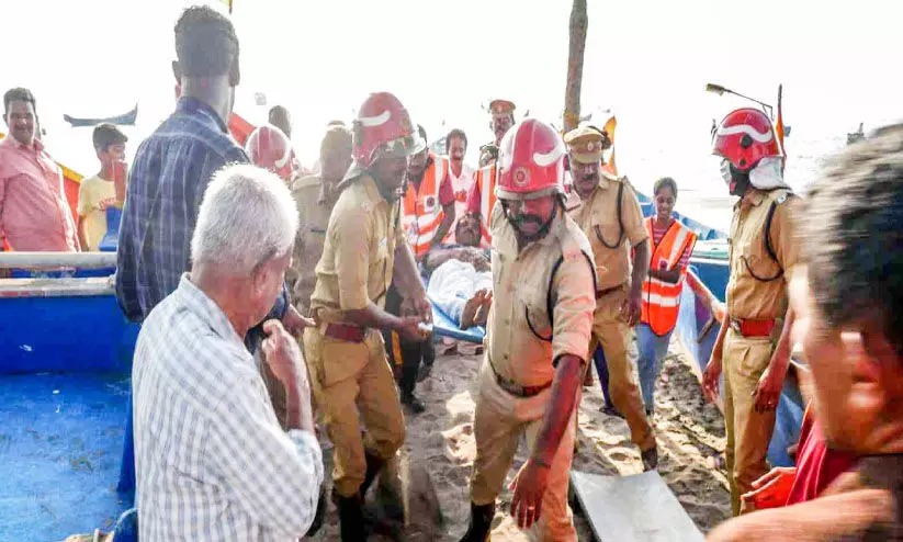 സൂനാമി മുന്നറിയിപ്പിൽ ജനം പരിഭ്രാന്തരായി