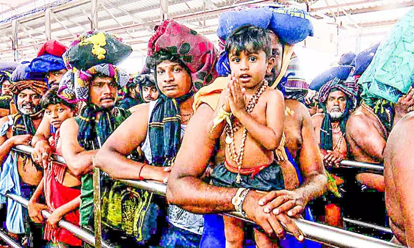 ദ​ർ​ശ​ന​ത്തി​ന് എ​ത്തു​ന്ന​വ​രി​ൽ പ​ത്ത് ശ​ത​മാ​ന​വും കു​ട്ടി​ക​ൾ