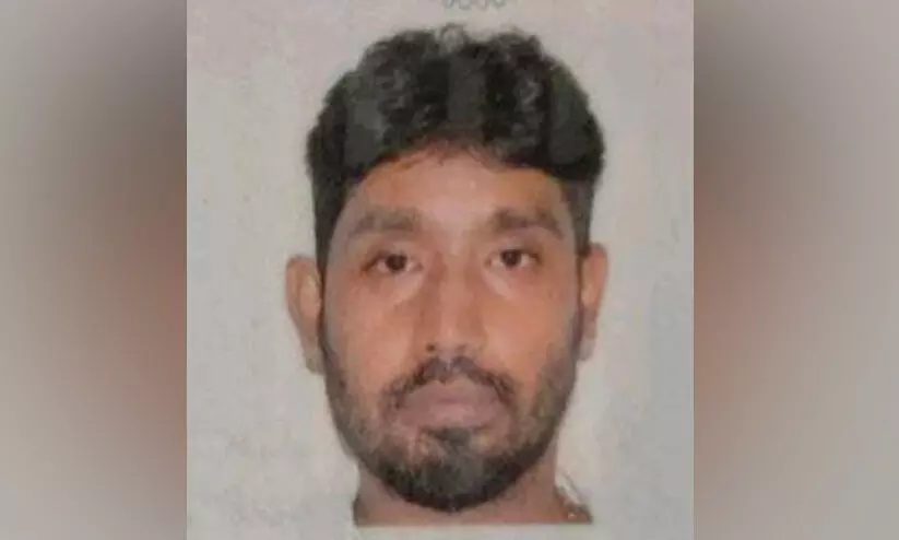 തിരുവനന്തപുരം സ്വദേശിയെ റിയാദിൽ മാൻഹോളിൽ മരിച്ച നിലയിൽ കണ്ടെത്തി തിരുവനന്തപുരം സ്വദേശിയെ റിയാദിൽ മാൻഹോളിൽ മരിച്ച നിലയിൽ കണ്ടെത്തി