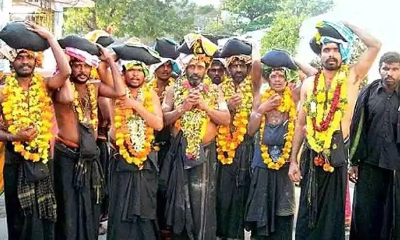 അയ്യപ്പഭക്തരില്‍നിന്ന് അമിതവില ഈടാക്കിയ ജ്യൂസ് സ്റ്റാളിന് പിഴ