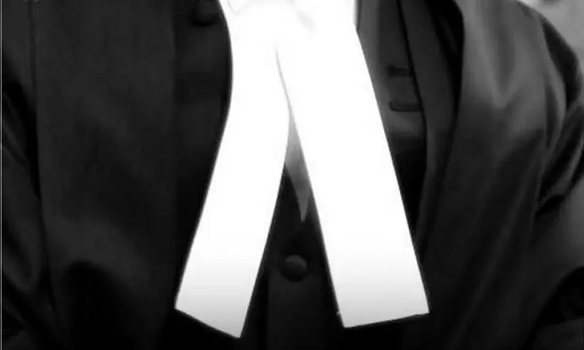 പോക്സോ കേസിൽ അഭിഭാഷകന്‍റെ ജാമ്യം റദ്ദാക്കി