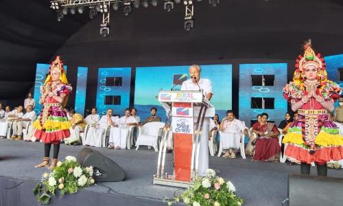 ലോകത്ത് കാണേണ്ട 50 സ്ഥലങ്ങളിൽ ഒന്നായി കേരളത്തെ തെരഞ്ഞെടുത്തത് വിനോദ സഞ്ചാരമേഖലയ്ക്ക് ഗുണം ചെയ്യുമെന്ന്-മു​ഖ്യമന്ത്രി