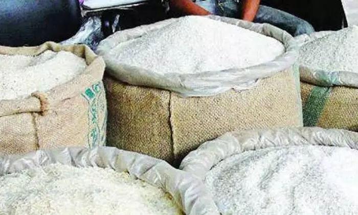 സൗജന്യ റേഷൻ പ്രഖ്യാപനം കേരളത്തിന് വെല്ലുവിളിയാകും