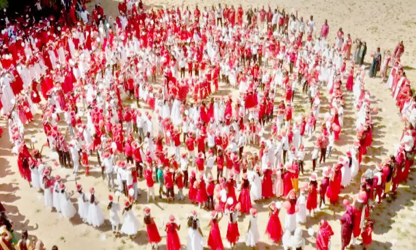 ക്രിസ്മസ് ആഘോഷം കളർഫുൾ ക്രിസ്മസ് ആഘോഷം കളർഫുൾ