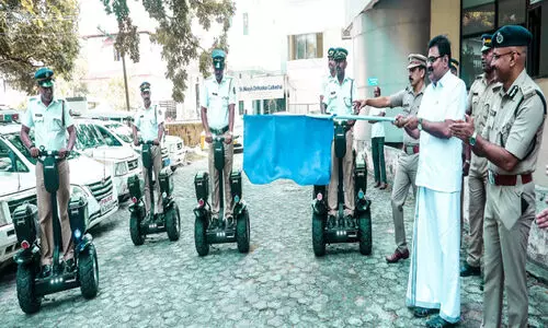 ഇലക്ട്രിക് ഹോവർ പട്രോളിങ്ങുമായി കൊച്ചി സിറ്റി പൊലീസ്