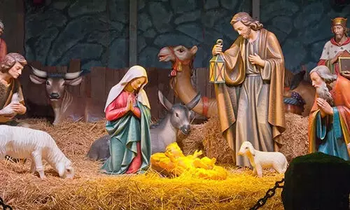 അ​ന്നൊ​രു ക്രി​സ്മസ് രാ​വി​ൽ...