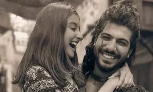 Tv Actress Tunisha Sharmas  Death Case Co-Actor Sheezan Khan Arrested