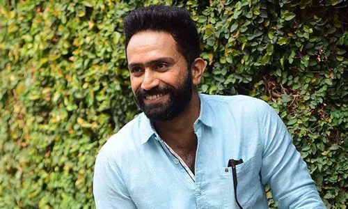 തു​റ​ന്നു​പ​റ​യാ​ൻ എ​ന്തി​നാ​ണ്​ ഭ​യം? ഉ​ള്ള​കാ​ര്യം പ​റ​യു​ന്ന​ത​ല്ലേ ഏ​റ്റ​വും ഈ​സി...? -ഷൈൻ ടോം ചാക്കോ അഭിമുഖം