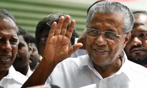 ഇ.പി ജയരാജൻ വിവാദത്തിൽ ചോദ്യം; തണുപ്പെങ്ങനെയുണ്ടെന്ന് മുഖ്യമന്ത്രിയുടെ മറുചോദ്യം