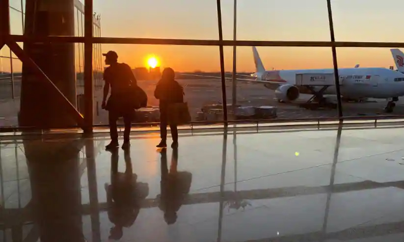 പാസ്പോർട്ടും വിസയും വീണ്ടും നൽകാൻ ചൈന; അപേക്ഷ ജനുവരി എട്ടു മുതൽ സ്വീകരിക്കും പാസ്പോർട്ടും വിസയും വീണ്ടും നൽകാൻ ചൈന; അപേക്ഷ ജനുവരി എട്ടു മുതൽ സ്വീകരിക്കും