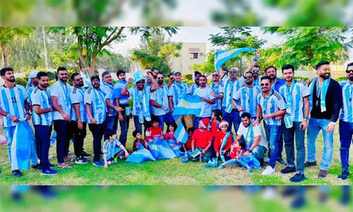 അ​ർ​ജ​ന്‍റീ​ന ഫാ​ൻ​സ്​ വി​ജ​യാ​ഘോ​ഷം