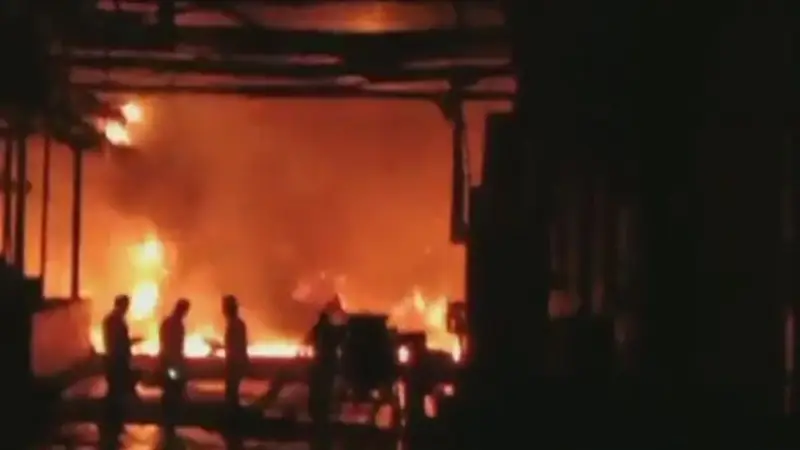 Four killed as fire erupts at Anakapalle pharma unit