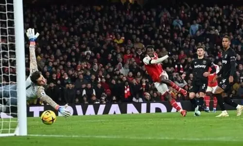 ബോക്സിങ് ഡേയിൽ അടിച്ചുകയറി ലിവർപൂളും ഗണ്ണേഴ്സും; സിറ്റിയെ പിറകിലാക്കി ന്യൂകാസിൽ