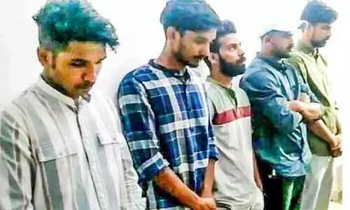 യുവാവിനെ ആക്രമിച്ച അഞ്ചംഗ സംഘം അറസ്റ്റിൽ