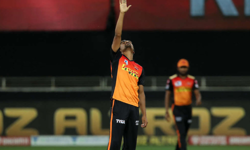 ‘ഞെട്ടലുണ്ടാക്കി, എന്തുകൊണ്ടാണ് ആരും വാങ്ങാതെ പോയതെന്ന് അറിയില്ല’; കോഹ്ലിയെ ഏഴു തവണ പുറത്താക്കിയ ഇന്ത്യൻ പേസർ