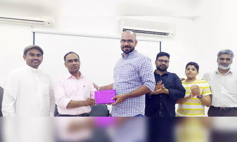 ഉംറ യാത്രികർക്ക് സ്വീകരണം നൽകി ഉംറ യാത്രികർക്ക് സ്വീകരണം നൽകി