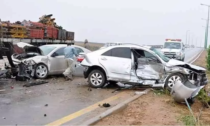 അപകടത്തില്പെട്ട വാഹനം റിപ്പയര് ചെയ്യാൻ ഇനി അബ്ഷിര് വഴി അനുമതി അപകടത്തില്പെട്ട വാഹനം റിപ്പയര് ചെയ്യാൻ ഇനി അബ്ഷിര് വഴി അനുമതി