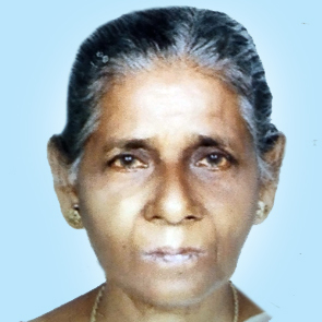 കൊ​മ്പാ​യി