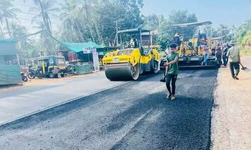 കെ.എസ്.ടി.പി റോഡ് നവീകരണം തുടങ്ങി