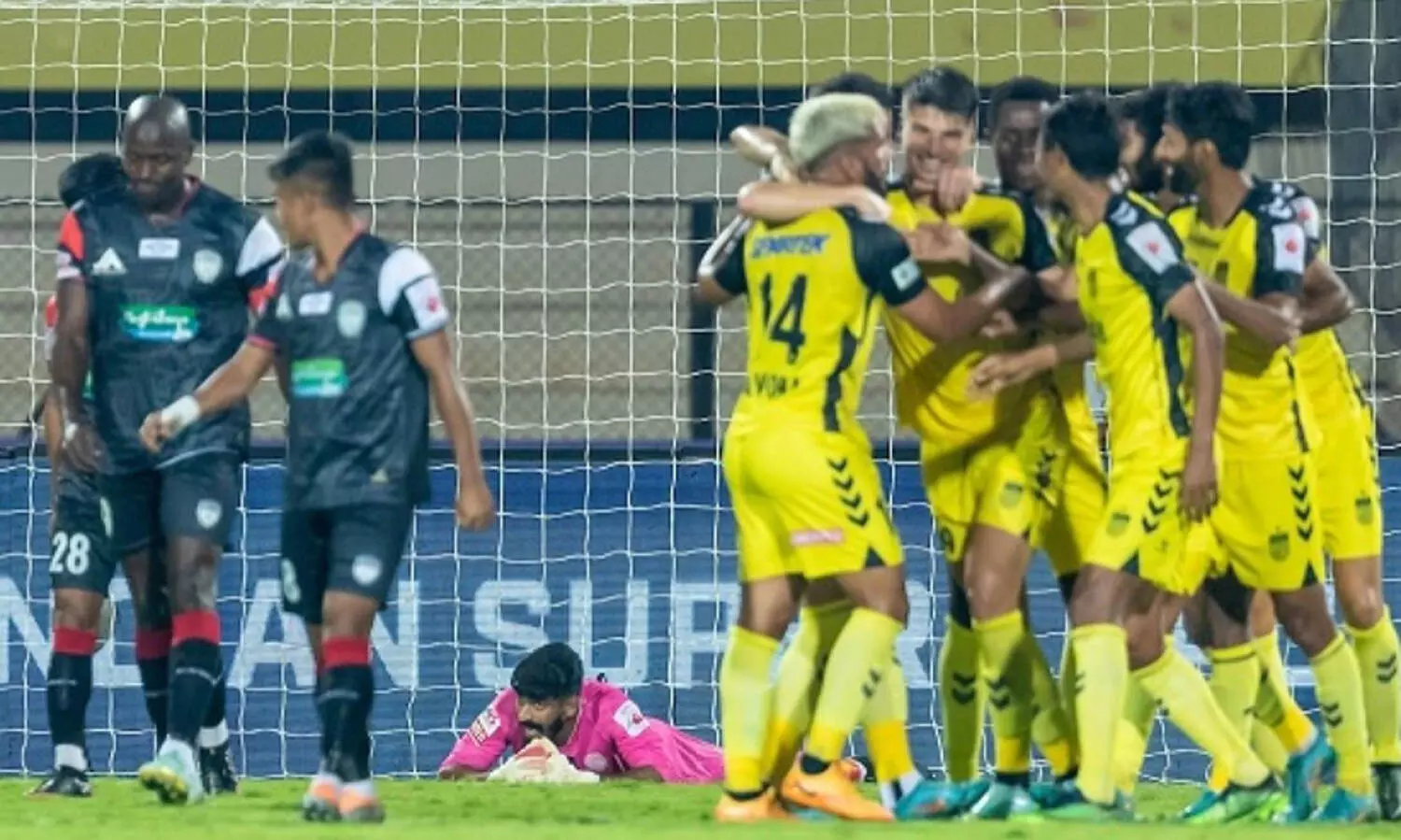 നോ​ർ​ത്ത് ഈ​സ്റ്റ് യു​നൈ​റ്റ​ഡി​നെ 6-1ന് ത​ക​ർ​ത്ത് ഹൈ​ദ​രാ​ബാ​ദ് എ​ഫ്.​സി