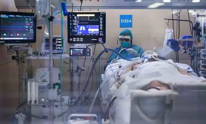 ബി.എഫ്. 7 സ്ഥിരീകരിക്കുന്നവർക്ക് കർണാടകയിൽ സൗജന്യചികിൽസ