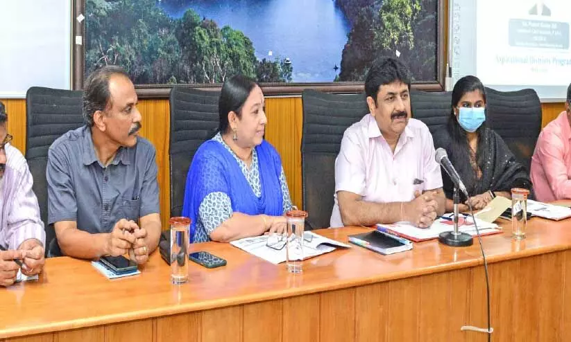 ആസ്പിരേഷനല് ഡിസ്ട്രിക്ട്; ഗോത്ര വിദ്യാര്ഥികളുടെ പഠനം ഉറപ്പാക്കണം ആസ്പിരേഷനല് ഡിസ്ട്രിക്ട്; ഗോത്ര വിദ്യാര്ഥികളുടെ പഠനം ഉറപ്പാക്കണം