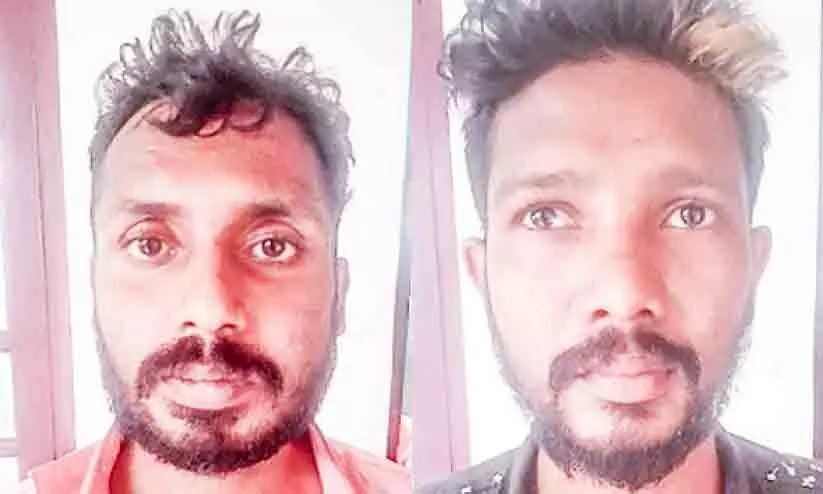 പണവും ഫോണും കവർന്ന കേസിൽ രണ്ടുപേർ അറസ്റ്റിൽ