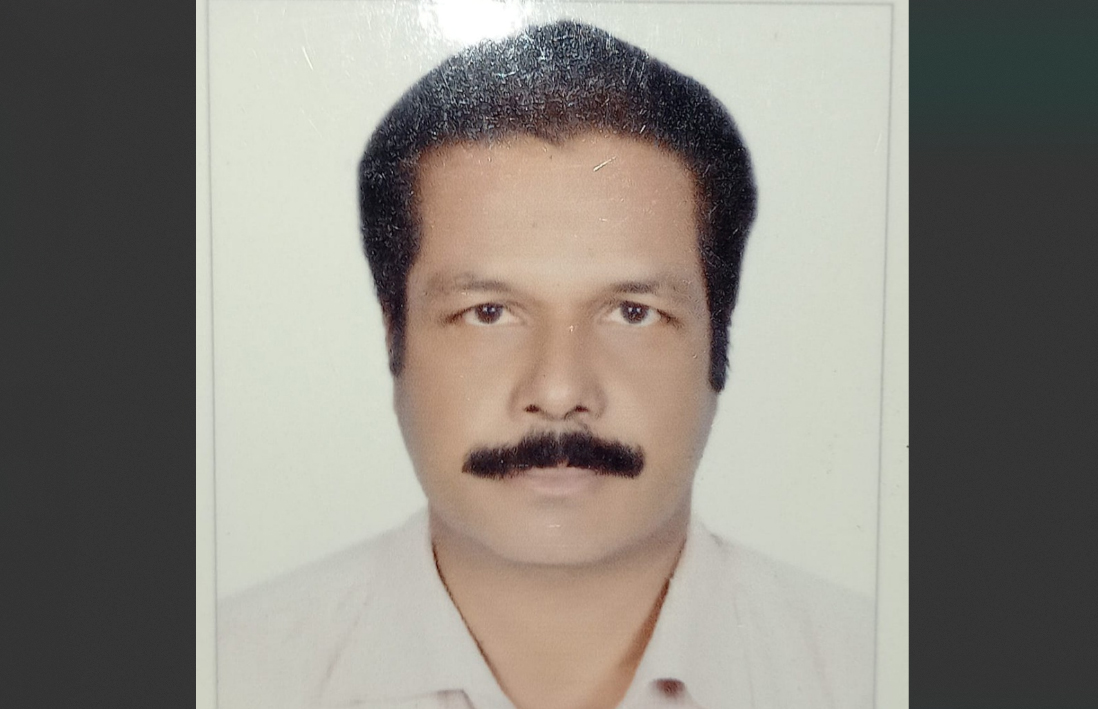 ഡ്രൈവ് ചെയ്യുന്നതിനിടെ ഹൃദയാഘാതം, മലയാളി റിയാദിൽ മരിച്ചു ഡ്രൈവ് ചെയ്യുന്നതിനിടെ ഹൃദയാഘാതം, മലയാളി റിയാദിൽ മരിച്ചു