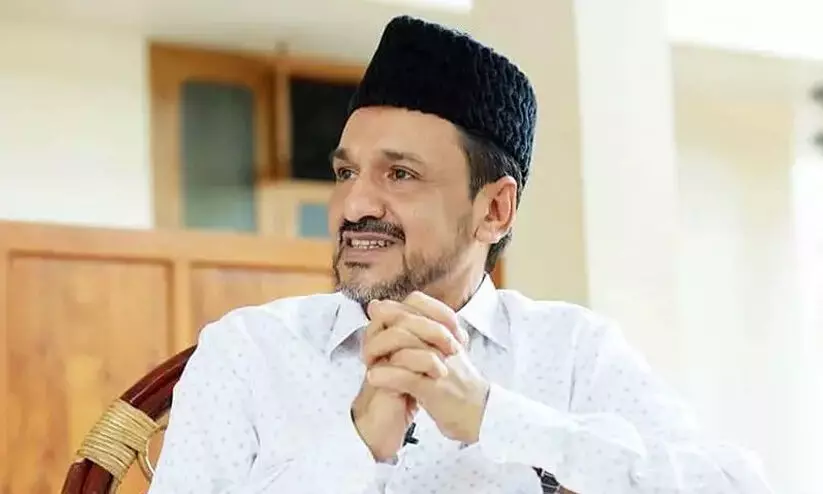 വാഫി, വഫിയ്യ; തീരുമാനം സാദിഖലി തങ്ങള് സമസ്ത മുശാവറക്ക് കൈമാറി വാഫി, വഫിയ്യ; തീരുമാനം സാദിഖലി തങ്ങള് സമസ്ത മുശാവറക്ക് കൈമാറി