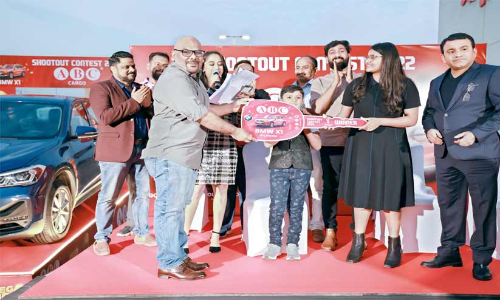 എ.​ബി.​സി ഷൂ​ട്ടൗ​ട്ട്: സ​മ്മാ​നം വി​ത​ര​ണം ചെ​യ്തു