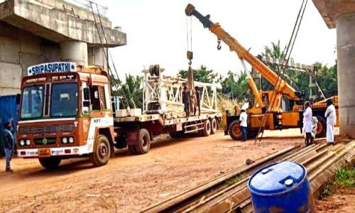 പള്ളിക്കര മേൽപാലത്തിലൂടെ പുതുവർഷത്തിൽ യാത്ര