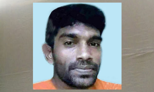 ദുരന്തമായി മോക് ഡ്രിൽ: വെള്ളത്തിൽ ചാടാൻ പറഞ്ഞ രക്ഷാപ്രവർത്തകർ കാഴ്ചക്കാരായി; യുവാവിന് ദാരുണാന്ത്യം